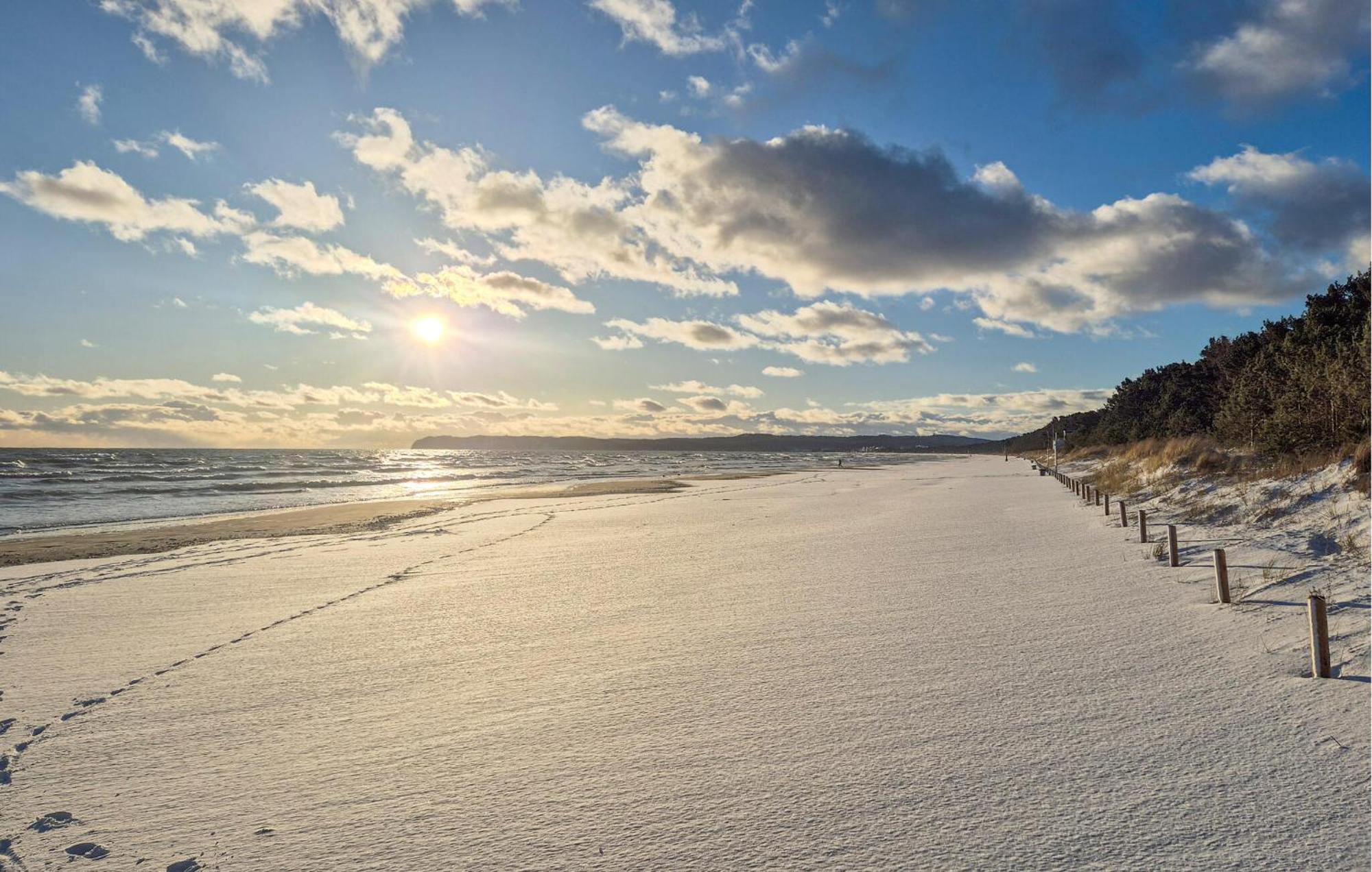 Prora Solitaire Panorama 05 Остзебад Бинц Екстериор снимка